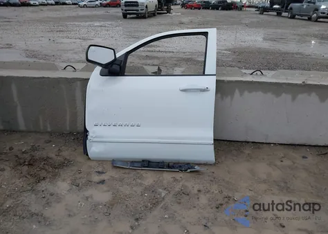 2018 Chevrolet Silverado 1500 2Lt z USA, uszkodzony, nr VIN 3GCUKREC5JG618298